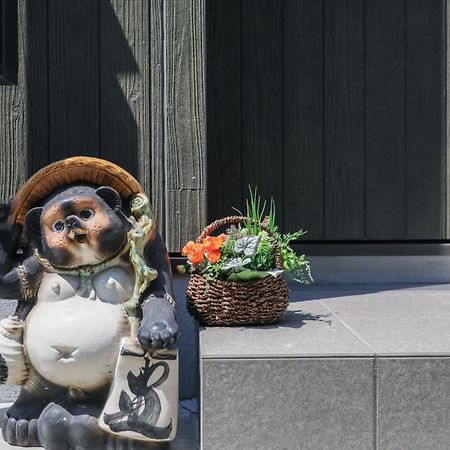小田別荘 難波 Oda Villa Namba Osaka Exterior foto