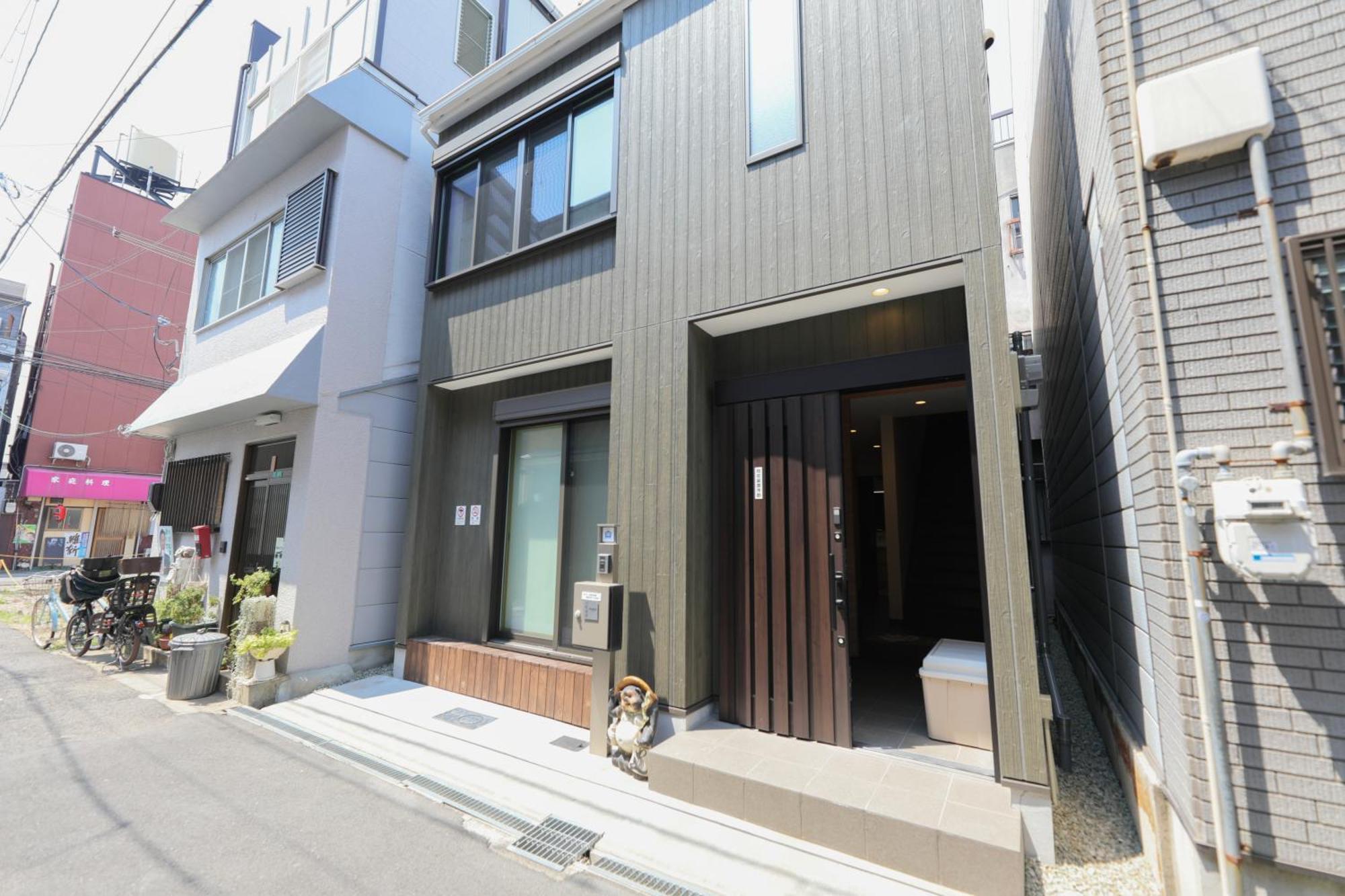 小田別荘 難波 Oda Villa Namba Osaka Exterior foto